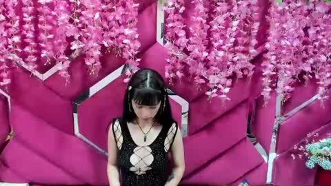 aurora online show from 02-10-25, 10:09