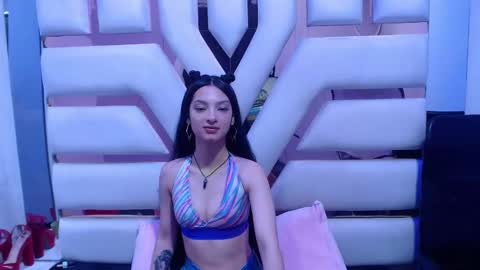 aurora online show from 09-23-25, 01:58