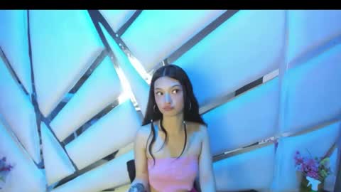 aurora online show from 12-02-25, 05:08