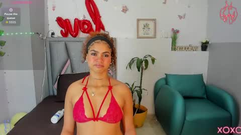 aurora_blackmont online show from 05-22-26, 10:43