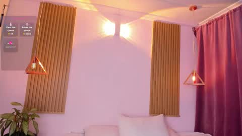 Snapshot of aurora_blis chatting on 10-24-25, 12:01 aurora_blis online show from 10-24-25, 12:01