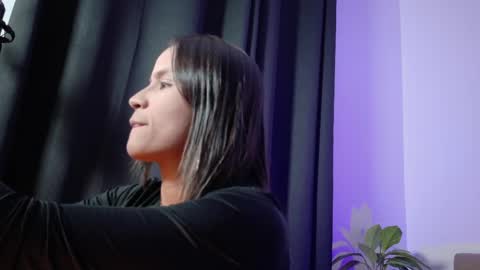 aurora_collins08 online show from 05-28-26, 03:53