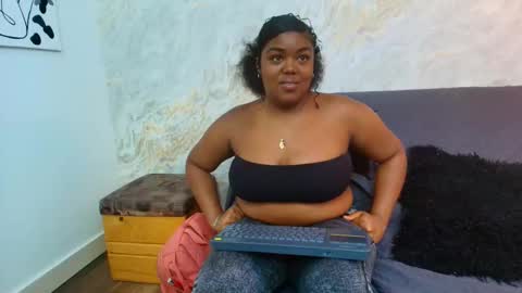 aurora_ebony online show from 10-02-25, 10:06