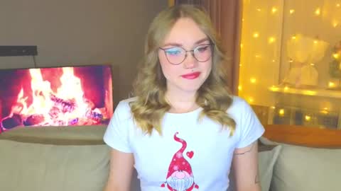 Kate online show from 12-26-24, 03:42