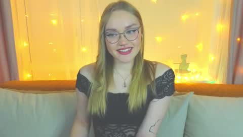 Kate online show from 01-31-25, 04:06