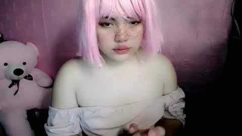 cute online show from 11-12-25, 06:36