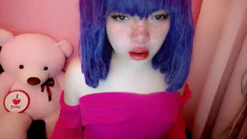 Snapshot of aurora_more chatting on 04-08-26, 12:32 cute online show from 04-08-26, 12:32