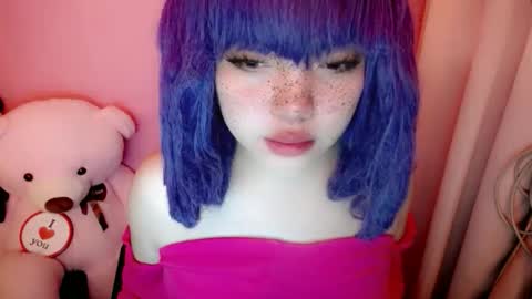 Snapshot of aurora_more chatting on 04-19-26, 01:49 cute online show from 04-19-26, 01:49