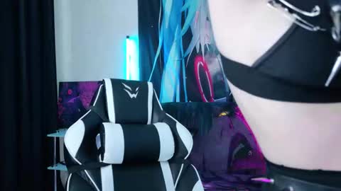 AURORA NATSUKI online show from 02-12-26, 12:00