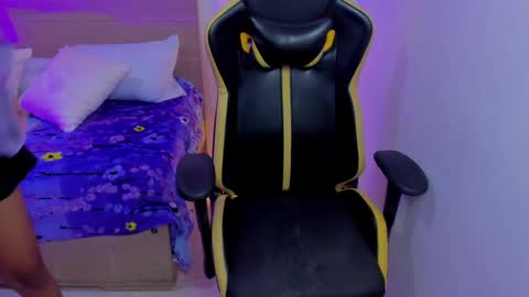 aurora_rodriguez online show from 01-14-25, 12:14