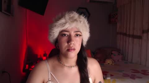 Aurora  online show from 05-22-26, 06:42