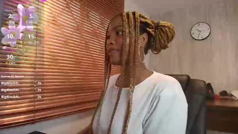 Ariana online show from 09-12-25, 03:34