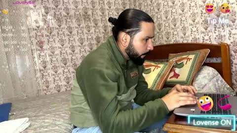 Snapshot of auroraghanima777 chatting on 05-04-26, 10:55 AURORA online show from 05-04-26, 10:55