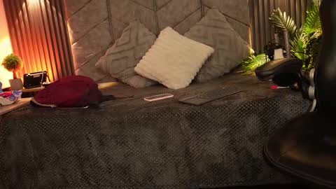 aurora online show from 01-18-26, 07:50