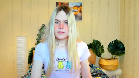 Aurora online show from 01-21-25, 06:33