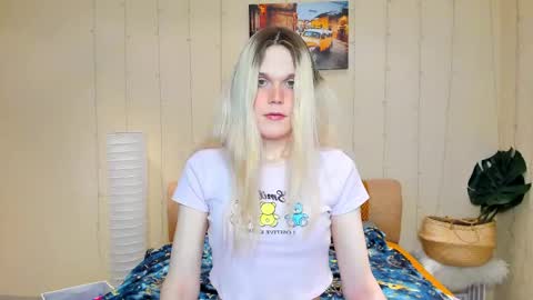 Aurora online show from 02-16-25, 12:21