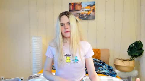 Aurora online show from 02-17-25, 04:31