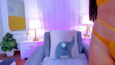 Aurora Miiller  online show from 10-02-25, 09:22