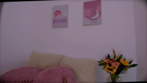 Aurora Ponce online show from 09-25-25, 12:25