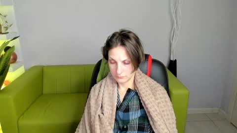 Snapshot of aurorascript chatting on 01-12-25, 03:07 Aurora online show from 01-12-25, 03:07