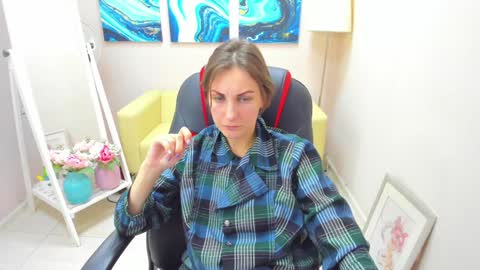 Snapshot of aurorascript chatting on 02-01-25, 05:37 Aurora online show from 02-01-25, 05:37