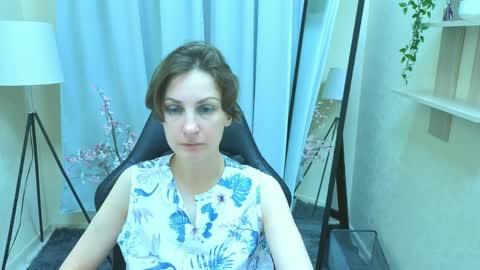 Snapshot of aurorascript chatting on 03-31-26, 03:23 Aurora online show from 03-31-26, 03:23