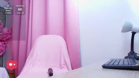 Snapshot of aurorasim chatting on 09-15-25, 01:22 Aurora online show from 09-15-25, 01:22