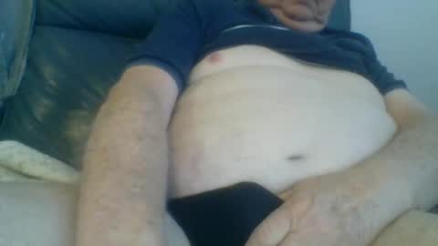 Snapshot of aussie1955 chatting on 07-07-26, 01:41 aussie1955 online show from 07-07-26, 01:41