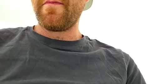 aussie_dadbod10 online show from 12-22-25, 03:14