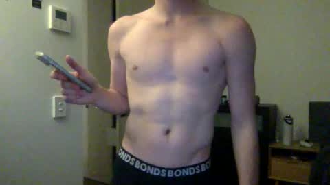 Snapshot of aussieblondetwink chatting on 04-24-26, 07:55 aussieblondetwink online show from 04-24-26, 07:55