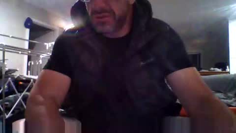 aussieguy59660 online show from 10-04-25, 10:35