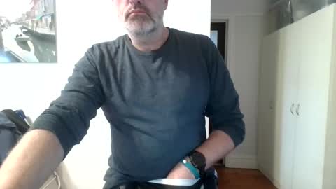 Snapshot of aussiemaninmelbourne chatting on 06-16-26, 02:36 aussiemaninmelbourne online show from 06-16-26, 02:36