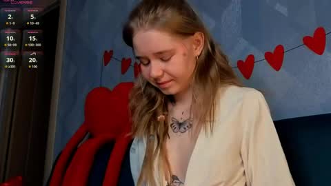 Aya online show from 05-15-26, 06:37