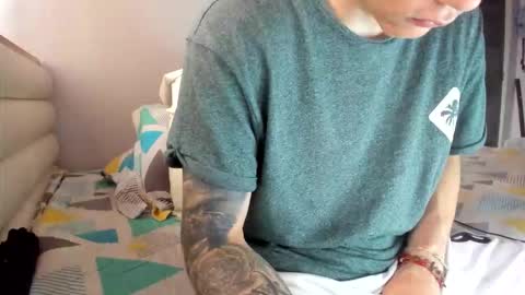 Snapshot of austin1119a chatting on 02-21-26, 06:42 austin1119a online show from 02-21-26, 06:42