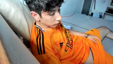 Snapshot of austin1119a chatting on 03-05-26, 05:42 austin1119a online show from 03-05-26, 05:42