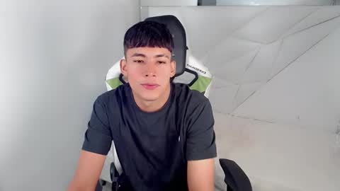 AUSTIN online show from 09-28-25, 02:22