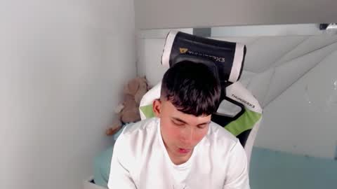 AUSTIN online show from 10-16-25, 08:54