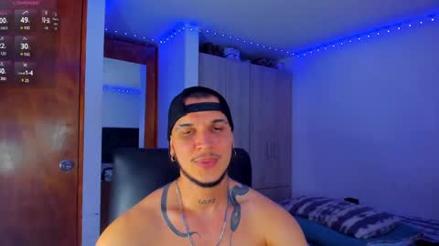 Snapshot of austin_curry chatting on 03-11-25, 08:09 A online show from 03-11-25, 08:09
