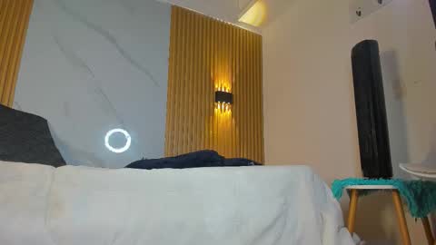 Snapshot of austin_rouse chatting on 10-29-25, 07:26 austin_rouse online show from 10-29-25, 07:26