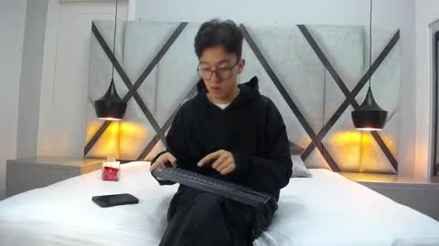 austinreeds online show from 10-09-25, 12:03