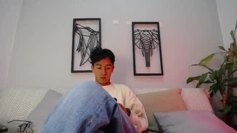 austinreeds online show from 10-25-25, 12:02