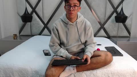 austinreeds online show from 02-20-26, 12:27