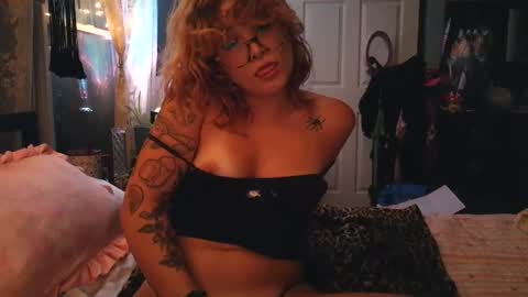 Autie 3 online show from 05-08-26, 02:39