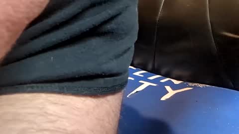 Snapshot of automotivtech chatting on 11-29-25, 02:03 Pluke online show from 11-29-25, 02:03