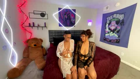 Snapshot of autumnxxjordan33 chatting on 11-21-25, 12:15 Autumn Jordan online show from 11-21-25, 12:15