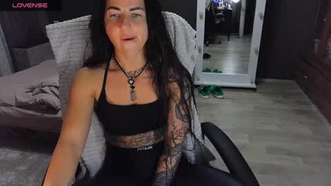 Ava online show from 05-13-26, 03:09