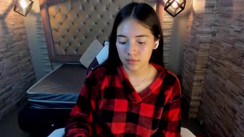 Snapshot of ava_broown chatting on 12-03-24, 03:20 online show from 12-03-24, 03:20