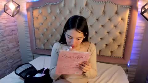 Snapshot of ava_broown chatting on 12-03-24, 08:17 online show from 12-03-24, 08:17