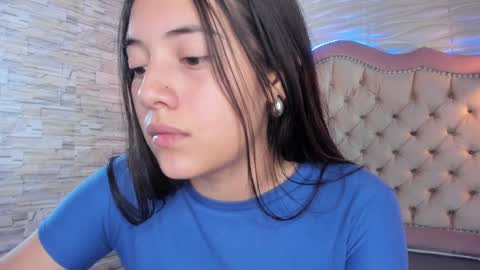Snapshot of ava_broown chatting on 01-09-25, 07:50 online show from 01-09-25, 07:50
