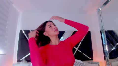 Snapshot of ava_fontana2 chatting on 04-12-26, 06:35 Ava Fontana online show from 04-12-26, 06:35